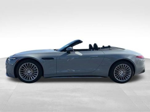 Certified 2024 Mercedes-Benz SL 43 AMG w/ Driver Assistance Package image 3