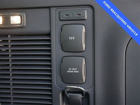Used 2025 Ford Expedition Active image 12