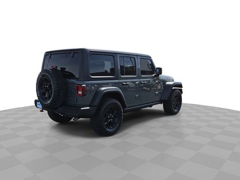 Used 2020 Jeep Wrangler Unlimited Willys image 8