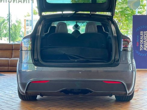 Used 2022 Tesla Model X AWD/4WD image 11