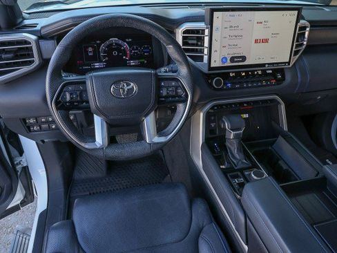 Used 2023 Toyota Tundra Platinum image 25