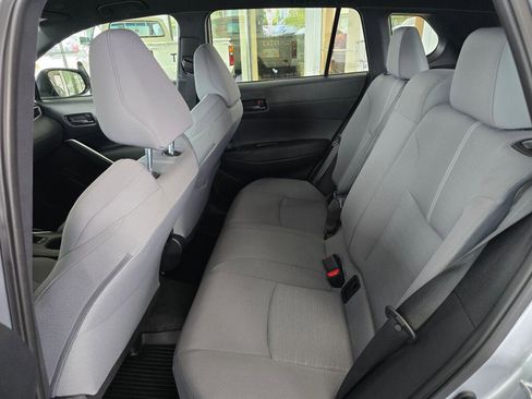 Used 2024 Toyota Corolla Cross AWD Hybrid image 37