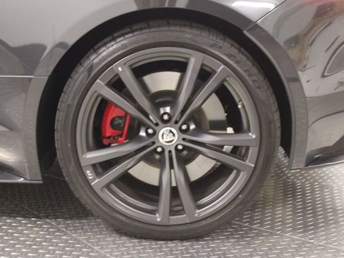 Used 2024 Jaguar F-TYPE R AWD/4WD image 18