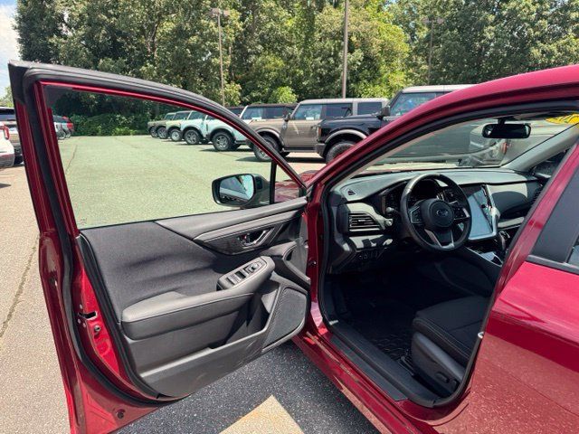 Used 2025 Subaru Legacy Premium AWD/4WD image 11