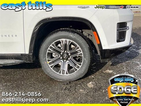 New 2026 Jeep Grand Wagoneer image 3