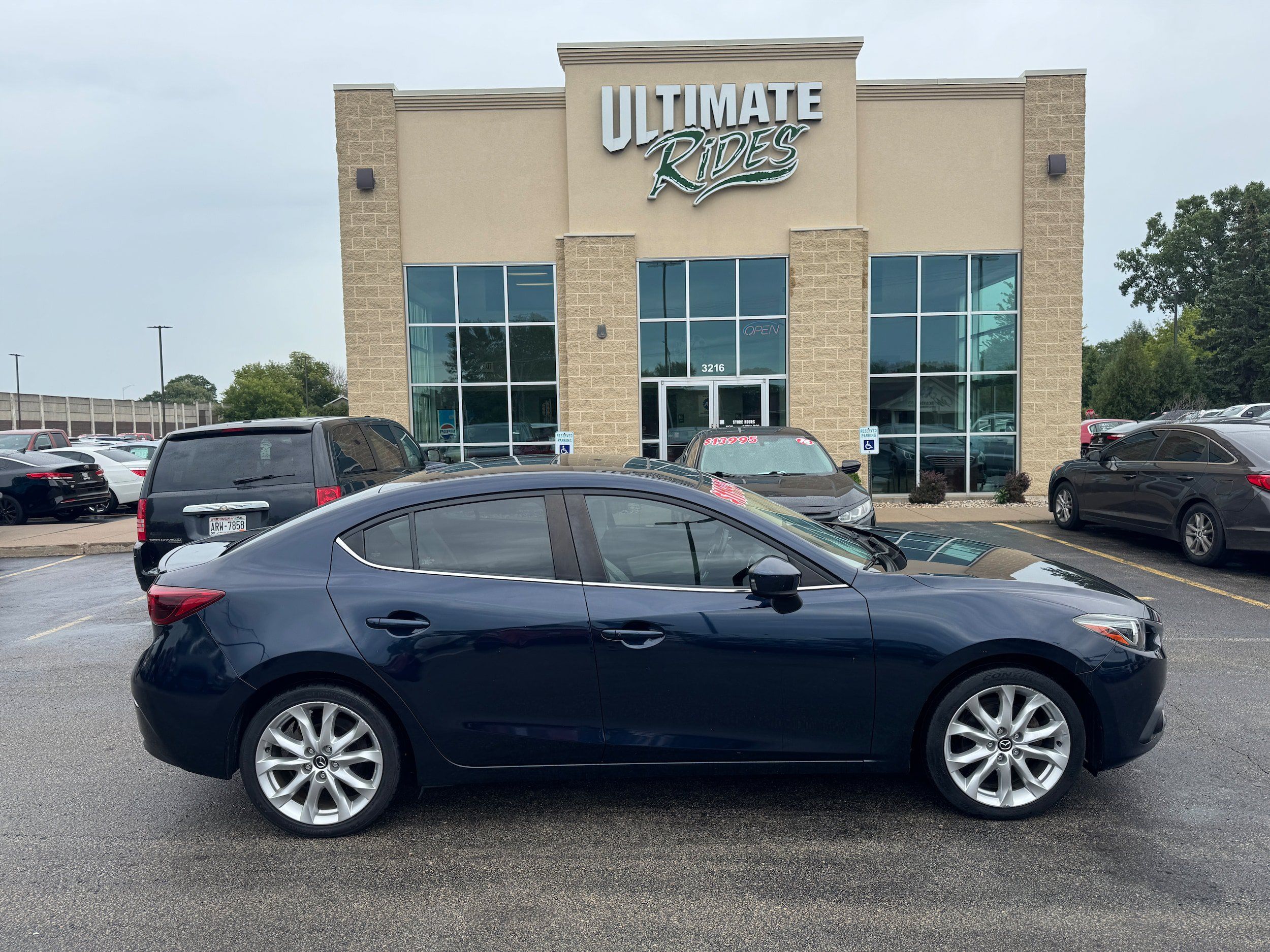 Used 2016 MAZDA MAZDA3 s Grand Touring FWD image 1