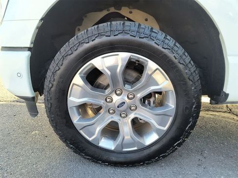 Used 2022 Ford F150 Platinum image 10