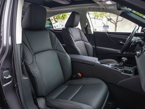 Certified 2025 Lexus ES 350 w/ Premium Package FWD image 24