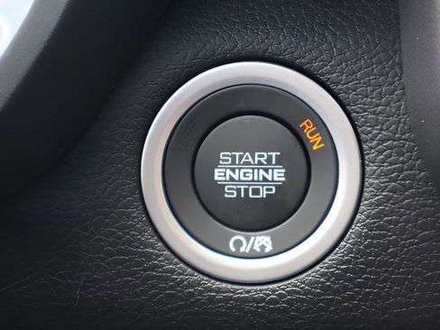 New 2026 RAM 2500 Limited AWD/4WD image 18