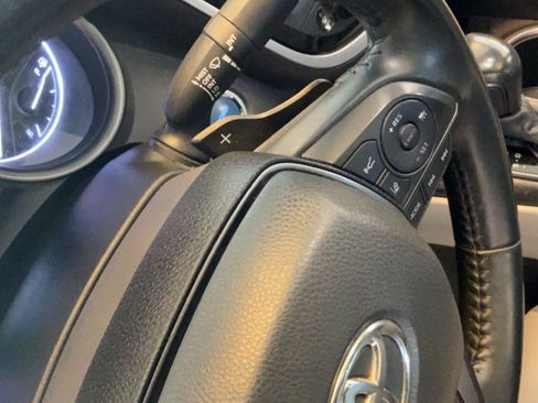 Used 2022 Toyota Camry SE w/ Audio Upgrade Package FWD image 22