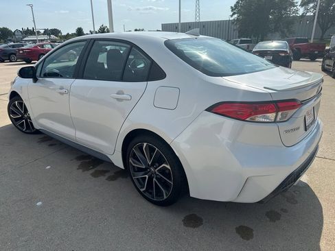 Used 2020 Toyota Corolla SE FWD image 5