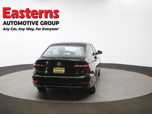 Used 2019 Volkswagen Jetta S w/ Driver Assistance Package image 40