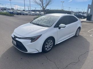 Used 2022 Toyota Corolla LE video 1