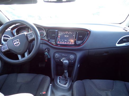 Used 2015 Dodge Dart SXT w/ Sun/Sound Group image 6