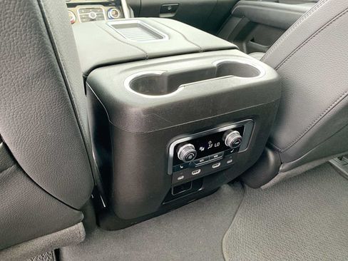 Certified 2024 GMC Yukon Denali w/ Advanced Technology Package AWD/4WD image 22