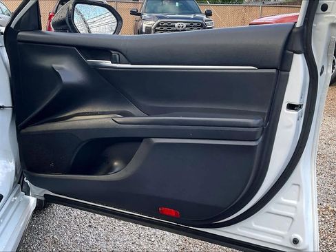 Used 2023 Toyota Camry SE w/ Convenience Package image 22