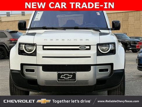 Used 2021 Land Rover Defender 110 S image 3