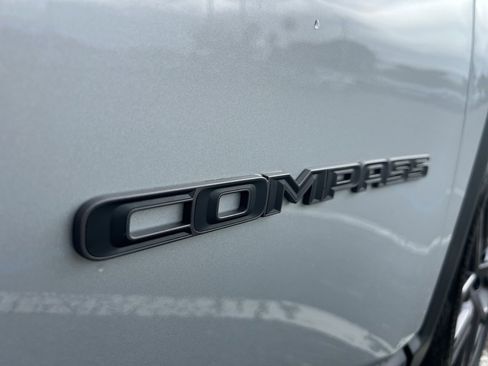 New 2026 Jeep Compass Limited image 5