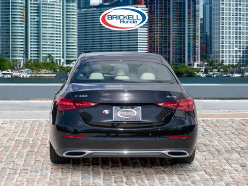 Used 2023 Mercedes-Benz C 300 4MATIC Sedan image 6