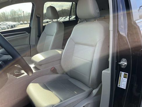 Used 2023 Volkswagen Atlas SE FWD image 27