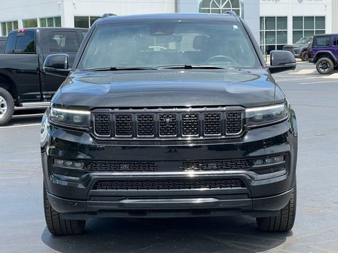 Used 2023 Jeep Grand Wagoneer Series II AWD/4WD image 55