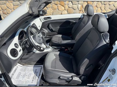 Used 2018 Volkswagen Beetle 2.0T S FWD image 5
