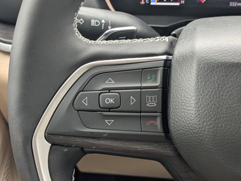 New 2025 Jeep Grand Cherokee Limited image 24