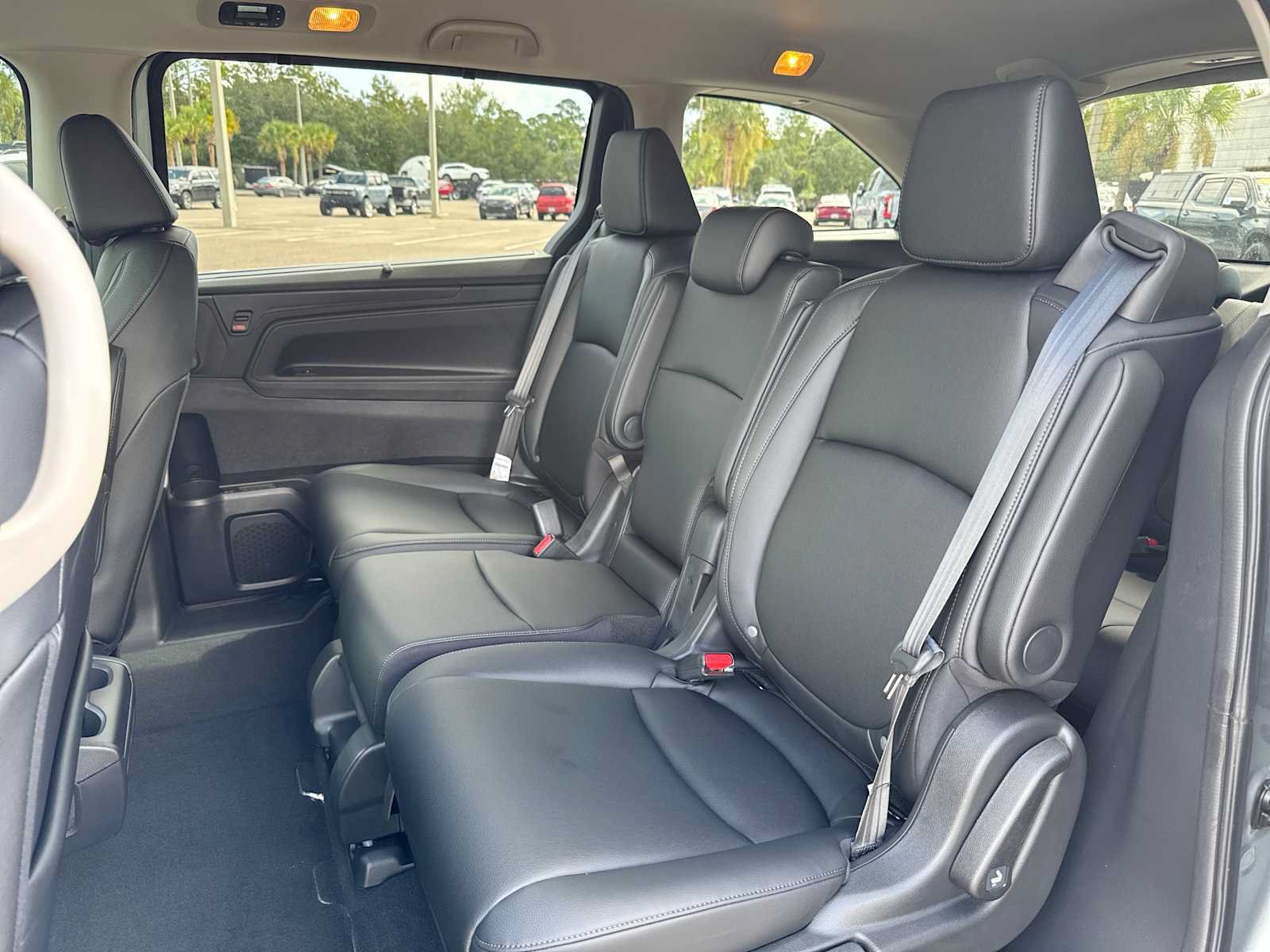 New 2027 Honda Odyssey EX-L image 25
