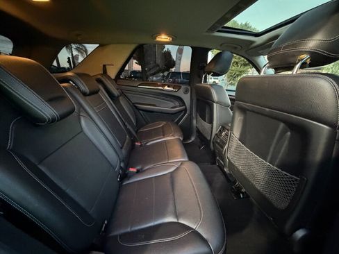 Used 2015 Mercedes-Benz ML 350 4MATIC image 42