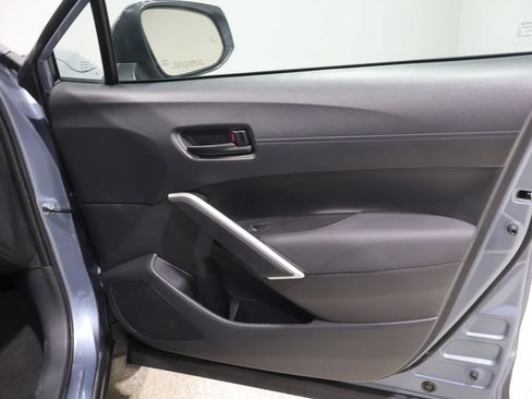 Used 2026 Toyota Corolla Cross AWD Hybrid w/ Moonroof Package image 23