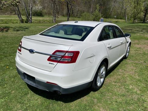 Used 2014 Ford Taurus SEL w/ Equipment Group 201A image 25