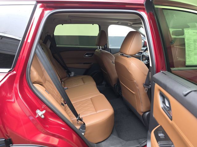 New 2026 Nissan Rogue Platinum w/ Platinum Premium Package AWD/4WD image 16