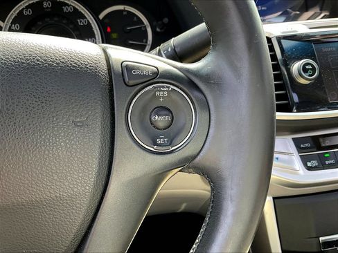 Used 2013 Honda Accord EX-L image 11