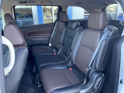 New 2026 Honda Odyssey Elite image 7