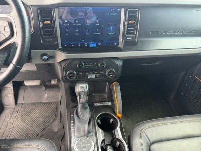 Certified 2023 Ford Bronco Badlands AWD/4WD image 19