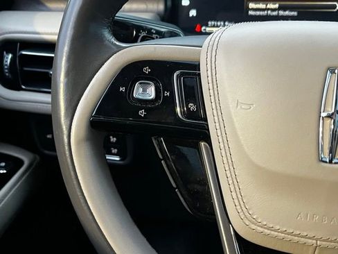 Used 2023 Lincoln Aviator Reserve w/ Equipment Group 201A image 25