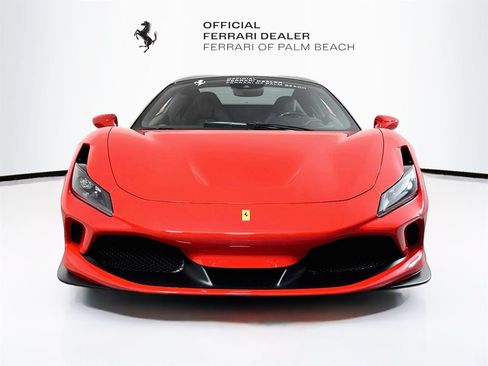 Certified 2022 Ferrari F8 Tributo RWD image 2