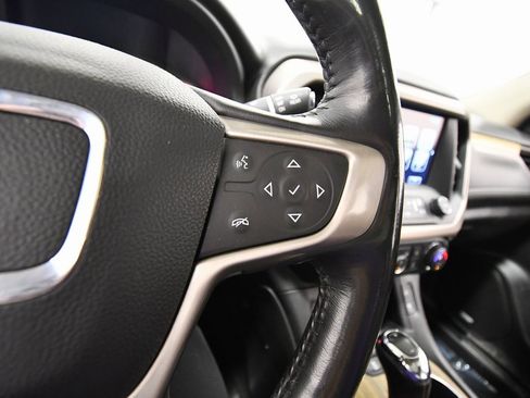 Used 2019 GMC Acadia Denali w/ Technology Package image 22