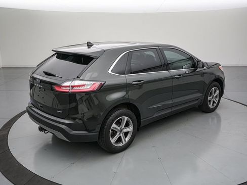 Certified 2024 Ford Edge SEL w/ Convenience Package AWD/4WD image 4