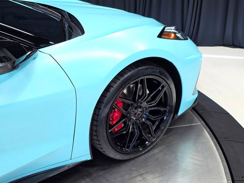 Used 2023 Chevrolet Corvette Stingray Preferred Cpe w/ Z51 Performance Package RWD image 47