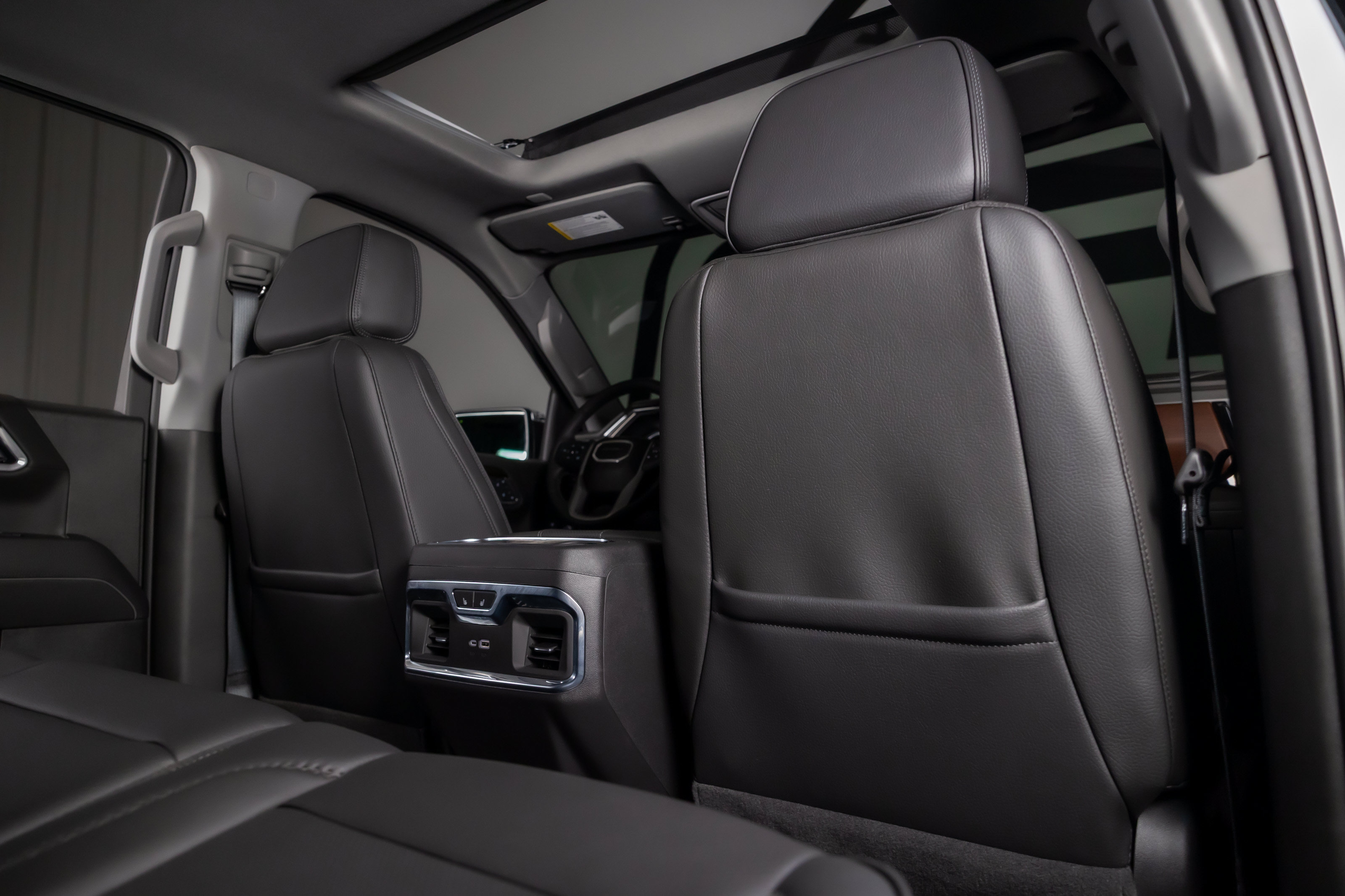 Used 2026 GMC Sierra 1500 Denali AWD/4WD image 26