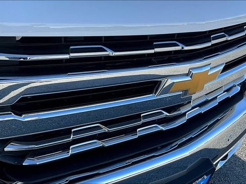 Used 2020 Chevrolet Silverado 1500 LTZ w/ LTZ Premium Package image 25