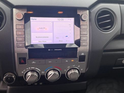 Used 2021 Toyota Tundra SR image 36