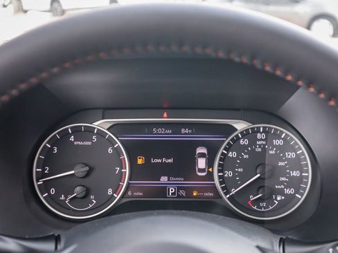 New 2025 Nissan Sentra SR w/ SR Premium Package FWD image 12