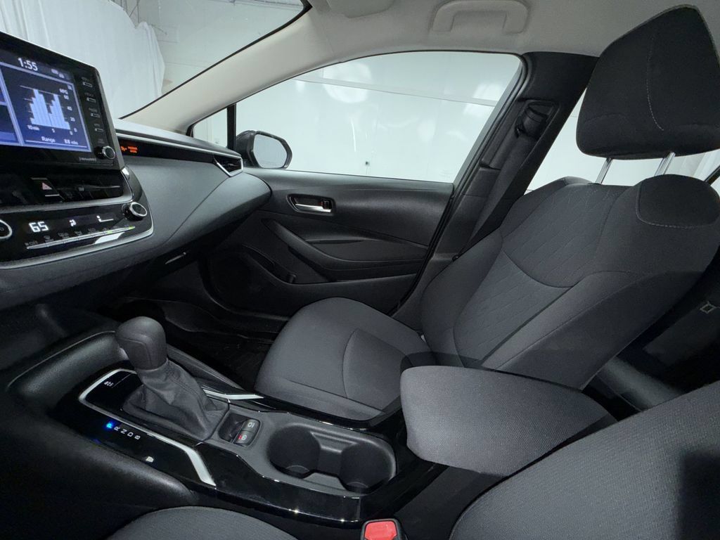 Certified 2021 Toyota Corolla LE w/ Carpet Mat Package (TMS) FWD image 23