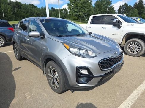 Used 2020 Kia Sportage LX AWD/4WD image 2