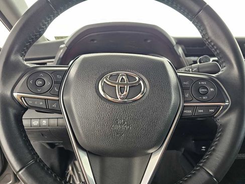 Used 2019 Toyota Camry XSE image 22