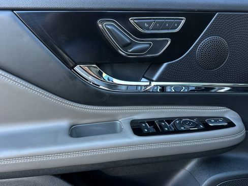 New 2025 Lincoln Corsair Grand Touring w/ Equipment Group 301A image 10