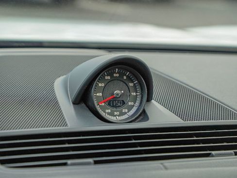 Used 2018 Porsche Panamera 4S image 17