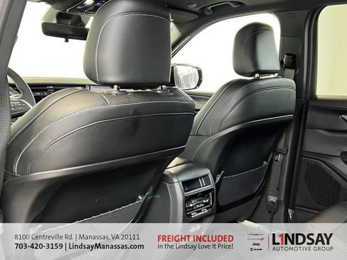 New 2025 Jeep Grand Cherokee Altitude image 22